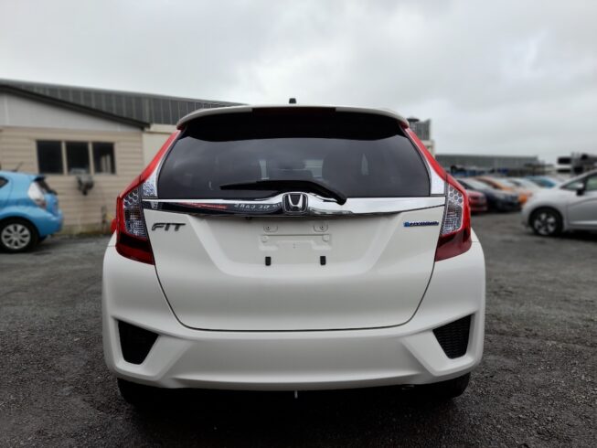 2014 Honda Fit Hybrid L-Package image 304113