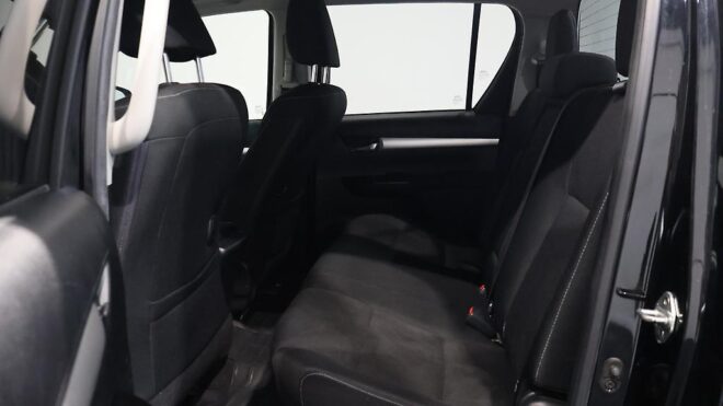 2016 Toyota Hilux SR5 TD DC 2.8D/6AT/U image 307512