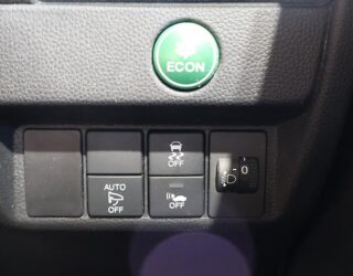 2015 Honda Fit Hybrid F Package image 317911