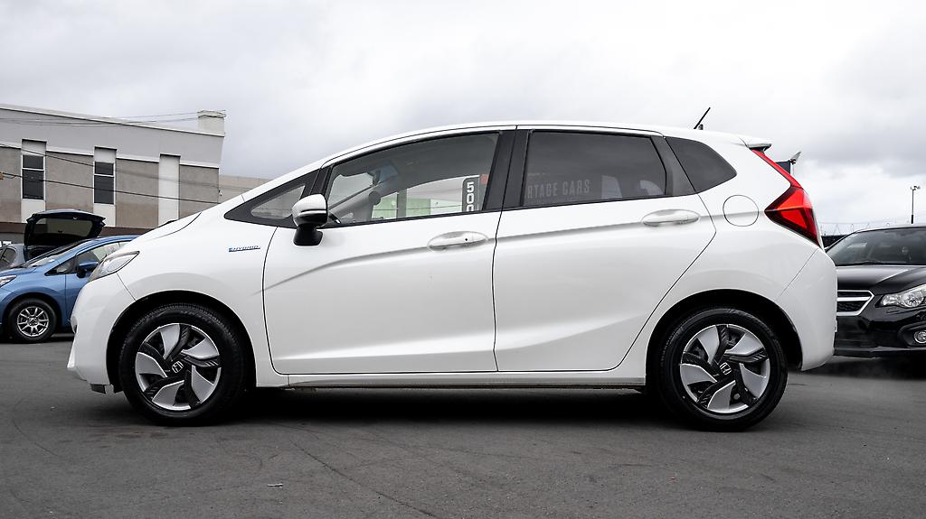 2014 Honda Fit Hybrid L-Package image 318936