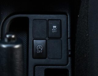 2014 Toyota Vitz F spec, Reverse camera,push button start image 306577
