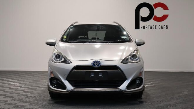 2015 Toyota Aqua Hybrid – X Urban, Push Start, Reverse Camera image 305326