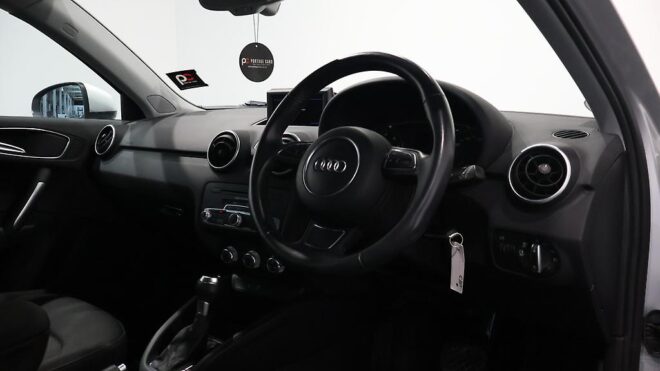 2013 Audi A1 1.4 TFSI image 307198