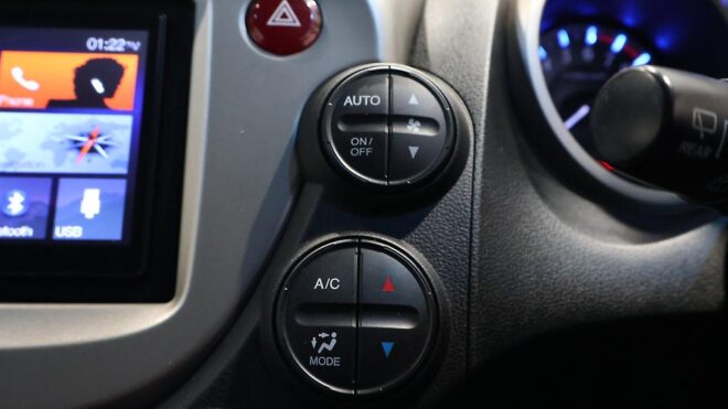 2011 Honda Fit Hybrid, Apple Car Play Radio, Reverse Camera image 308905