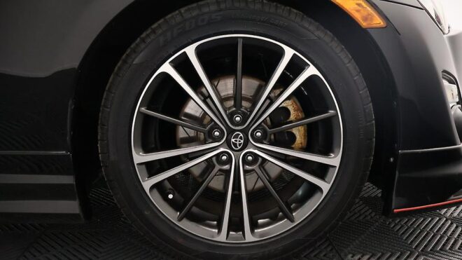 2012 Toyota 86 GT Signed By Chief Engineer Tetsuya Tada image 303536
