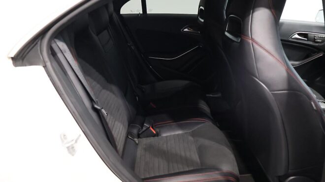2015 Mercedes-benz Cla 250 AMG Line, Half Leather, Low KMS image 303691