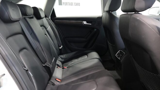 2012 Audi A4 Avant 2.0TFSI Quattro AWD image 304576