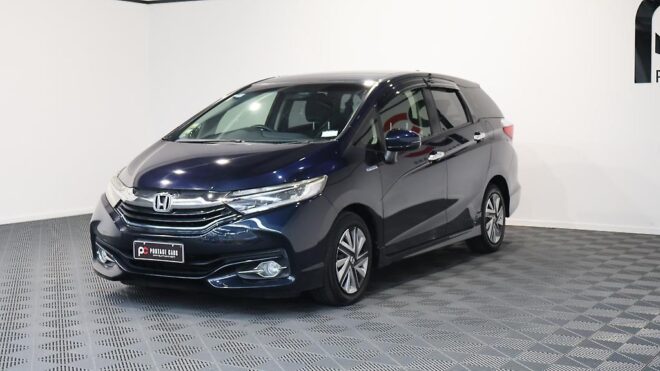 2016 Honda Shuttle Hybrid Style Edition image 306920