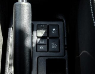 2017 Toyota Vitz Hybrid U spec , Reverse camera, Cruise control image 306538