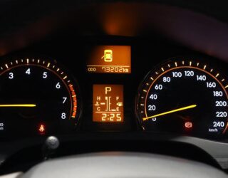 2013 Toyota Avensis Wagon Li image 304955