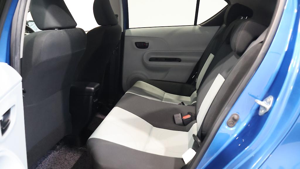 2012 Toyota Aqua S PKG, Push Button Start, Reverse Camera, image 307028