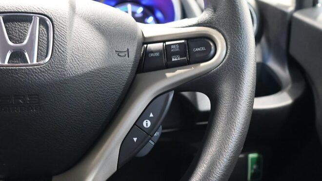 2011 Honda Fit Hybrid, Apple Car Play Radio, Reverse Camera image 308901