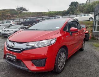 2014 Honda Fit Hybrid F Package image 303732