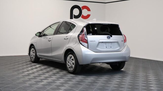 2016 Toyota Aqua S Model, Push Start, Reverse Camera image 304590
