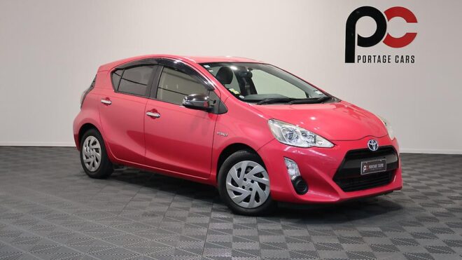 2016 Toyota Aqua S Model, Push Start, Reverse Camera image 307639