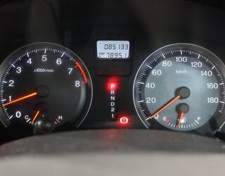 2010 Honda Stream 7 Seater, low KMS image 303893