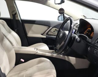 2013 Toyota Avensis Wagon Li image 304949