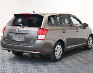 2014 Toyota Corolla Fielder Hybrid G, Push Start, Reverse Camera, Heated Seats image 307880