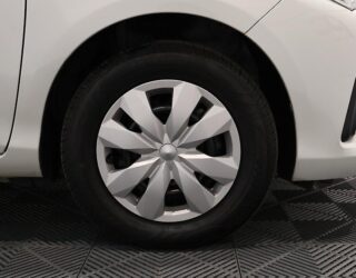 2017 Toyota Vitz Hybrid Jewela image 304038