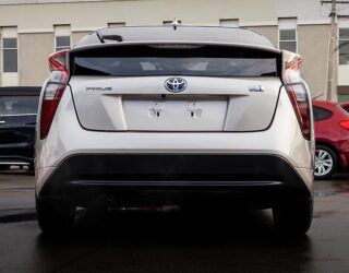 2016 Toyota Prius S model, cruise control, reverse camera image 303420
