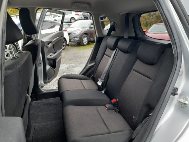 2015 Honda Fit Hybrid F Package image 304146