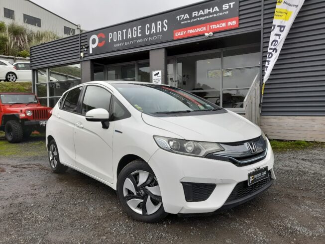 2014 Honda Fit Hybrid L-Package image 304109