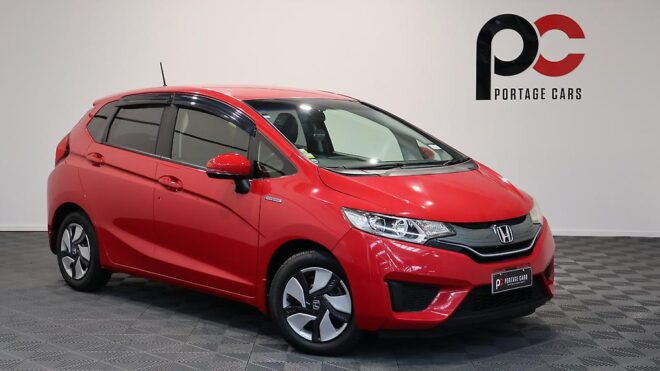 2014 Honda Fit Hybrid Leather-PKG image 305998