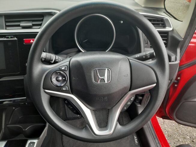 2014 Honda Fit Hybrid F Package image 303734