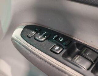 2005 Subaru Forester NZ Radio with Bluetooth, Electric Seats image 307078