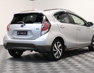 2015 Toyota Aqua Hybrid – X Urban, Push Start, Reverse Camera image 305329
