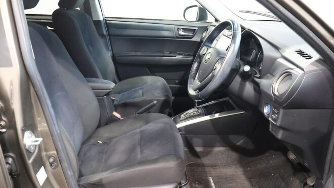 2014 Toyota Corolla Fielder Hybrid G, Push Start, Reverse Camera, Heated Seats image 307883