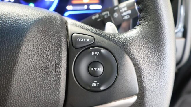 2016 Honda Shuttle Hybrid Style Edition image 306931