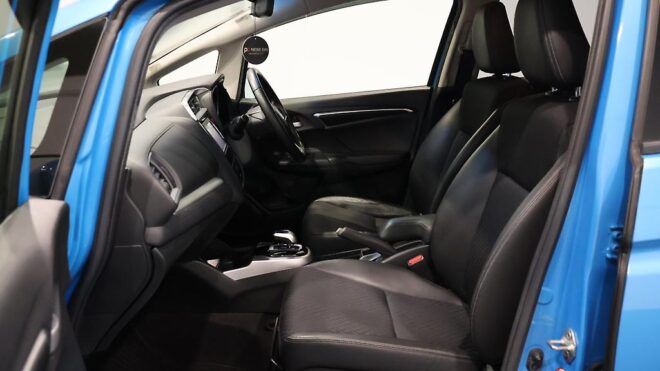 2014 Honda Fit Hybrid L Package image 306449