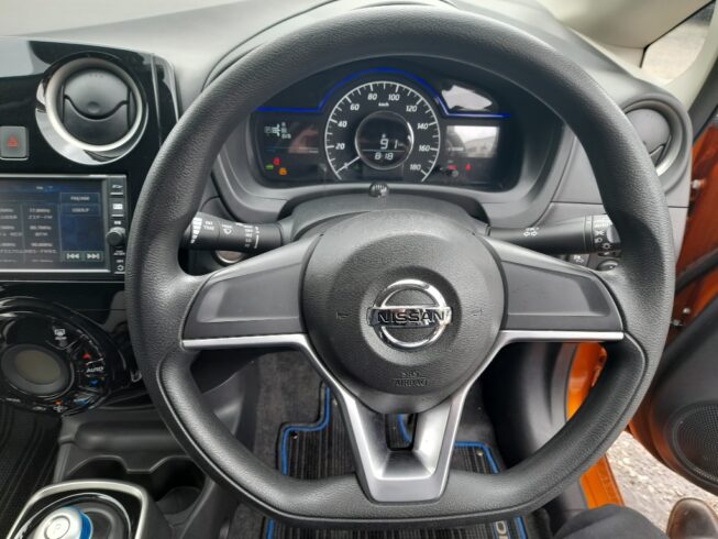 2017 Nissan Note E-Power X Low KMS image 303716