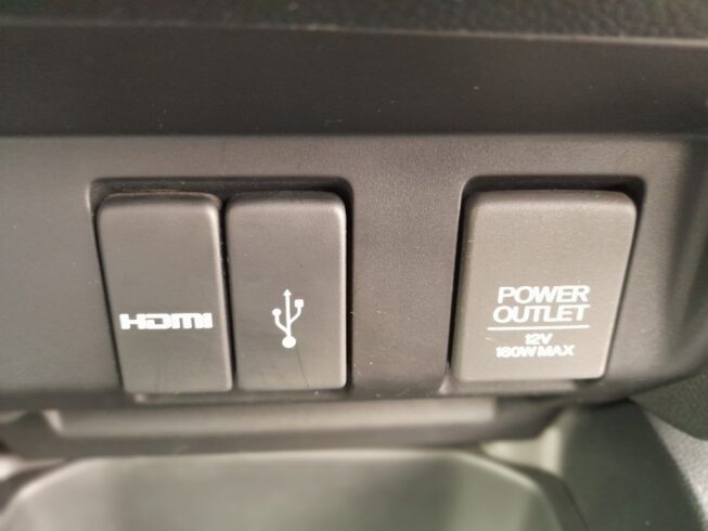 2014 Honda Fit Hybrid L-Package image 304130