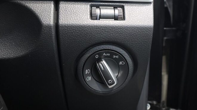 2017 Volkswagen Amarok DC 4M V6 550NM Aventura, Ute Master Hard Lid image 308885