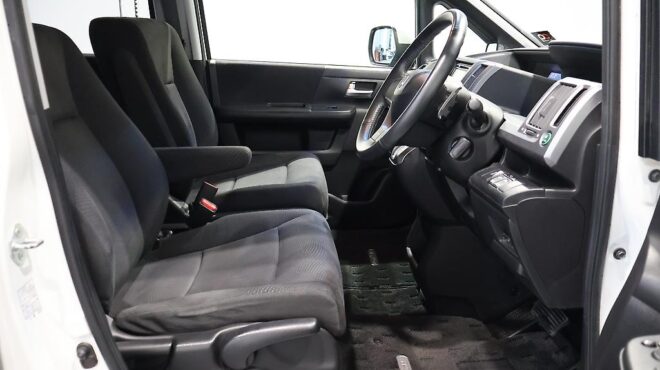 2012 Honda Step Wagon Spada Z image 306661
