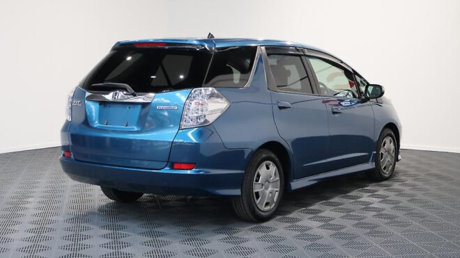 2012 Honda Fit Shuttle Hybrid Smart Selection image 304514