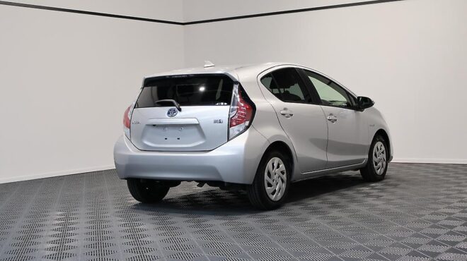 2016 Toyota Aqua S Model, Push Start, Reverse Camera image 304589