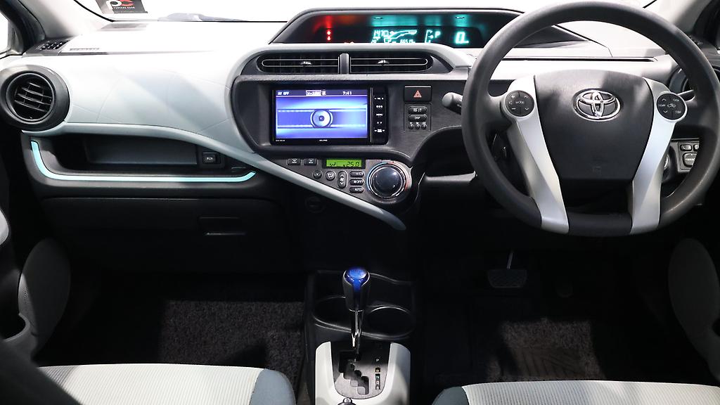 2012 Toyota Aqua S PKG, Push Button Start, Reverse Camera, image 307030