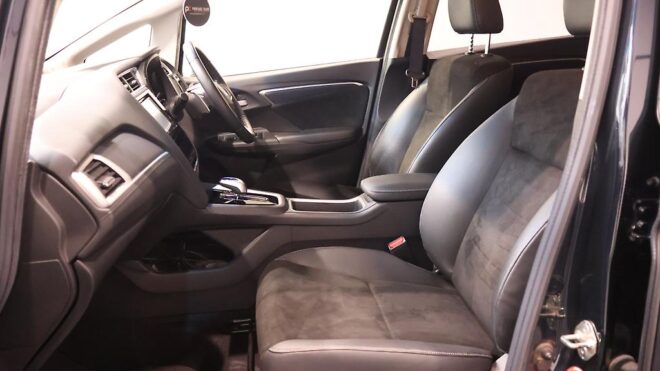 2016 Honda Shuttle Hybrid Style Edition image 306926