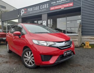 2014 Honda Fit Hybrid F Package image 303724