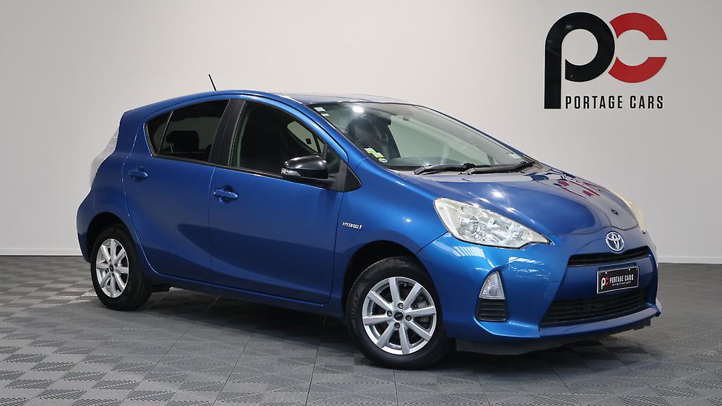 2012 Toyota Aqua S PKG, Push Button Start, Reverse Camera, image 307018