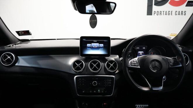 2015 Mercedes-benz Cla 250 AMG Line, Half Leather, Low KMS image 303692