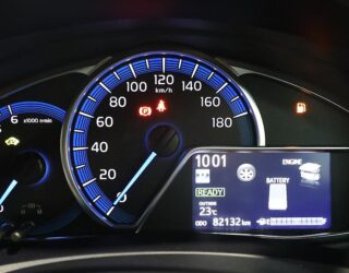 2014 Toyota Corolla Fielder Hybrid G, Push Start, Reverse Camera, Heated Seats image 307890