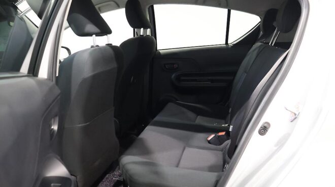 2016 Toyota Aqua S Model, Push Start, Reverse Camera image 304596