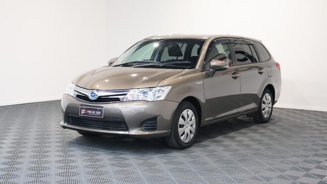 2014 Toyota Corolla Fielder Hybrid G, Push Start, Reverse Camera, Heated Seats image 307878