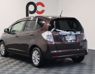 2013 Honda Fit Hybrid, Half Leather, Heated Seats, High Spec image 307225