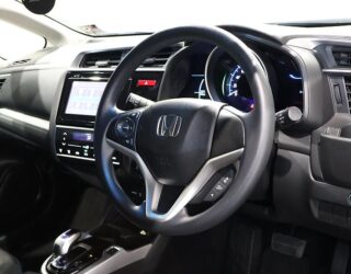 2016 Honda Fit Hybrid Hybrid F-Package image 306054