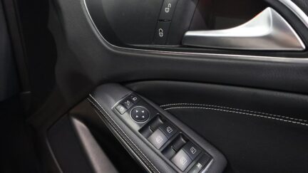 2013 Mercedes-benz A 180 Low KMs – Cruise Control – Paddle Shift image 307304